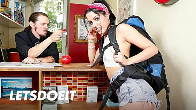Büyük Yarak, Büyük Memeli Esmer, Esmer Pornstar, Esmer Taytlı Porn, Hareketli Penis Genc Kiz Kendi