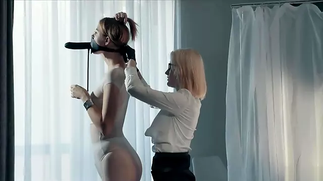 Lesbiki Z Zabawkami, Mleko Wytrysk Lesbijek, Lizanie Cipki Damski Wytrysk, Lesbijki Palcowka