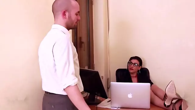 Femdom Fétichisme, Fétichisme Des Pieds, Fetish Talon, En Bas Et Talons Haut, Femdom Pieds