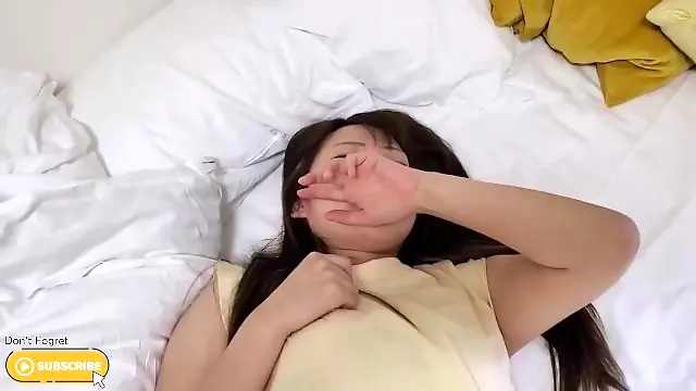 Sensual girlie at reality action