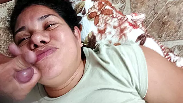 Cute Mature Deepthroat Sucking Delicious