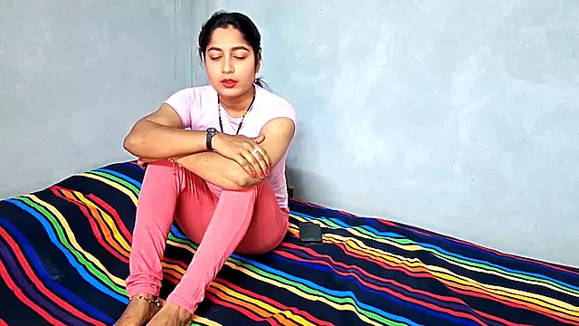Ostre Ciotki, Ciotka Pokazuje Mu, Ostre Sexy, Sok Z Cipy, Transseksualiści Rajstopy, Desi Mam