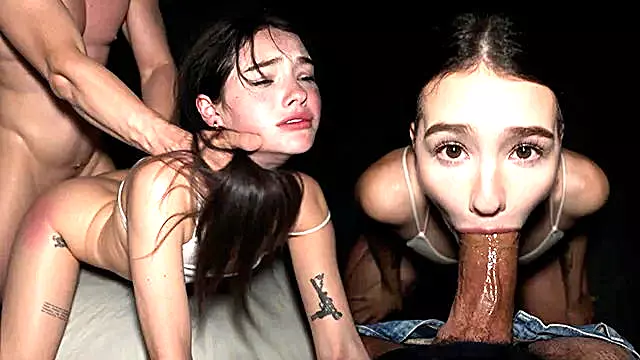 Brünette Abspritzen, Brunette Ins Gesicht Wichsen, Squirt Brünett, Gesichtsitzen Fotze Spritzen Ficken