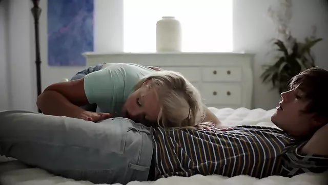 Tetas Madre, Pollas Grandes Rubias, Grandes Pollas Facial, Tetonas, Mamás Rubias Y Tetonas