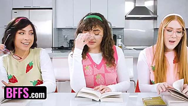 18 Let, Mlad A Prsat, Čurák V Kundě, Stříkání Do Teen, Pornoakce, Mlade, Tvrdý Sex Péro, Teen Lizou Zsdky