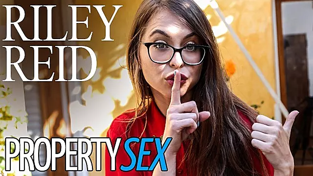 Property Sex featuring Riley Reid and Chuck's doggystyle sex