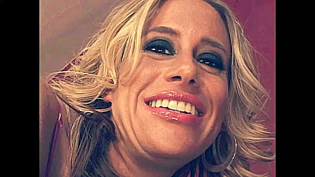 ساک زدن پستون گنده, سیاه از کون, کیر سیاه, از پشت, میلف داگی استایل, سگی پستان, میلف سیاه از کون