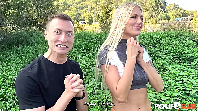 Aire Libre Amateur, Realidad Amateur, Pollas Grandes Follando Duro, Rubia Al Aire Libre
