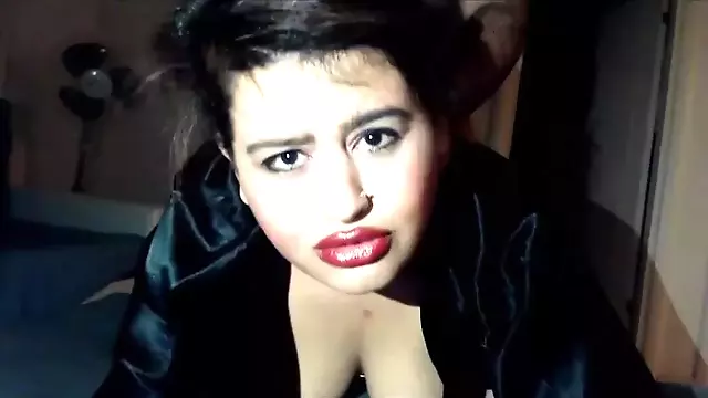 SURPRISE ANAL WITH BROTHER'S WIFE WHILE EVERYBODY RESTING !