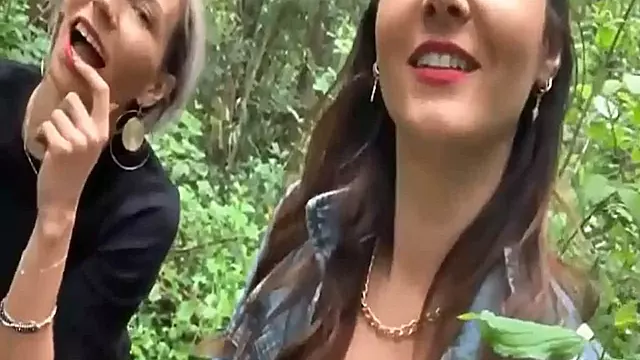 Abspritzen Amateur Blowjob, Amateuren Bukkake, Amateur Abspritzen, Blowjob Abspritzen, Outdoor Blasen