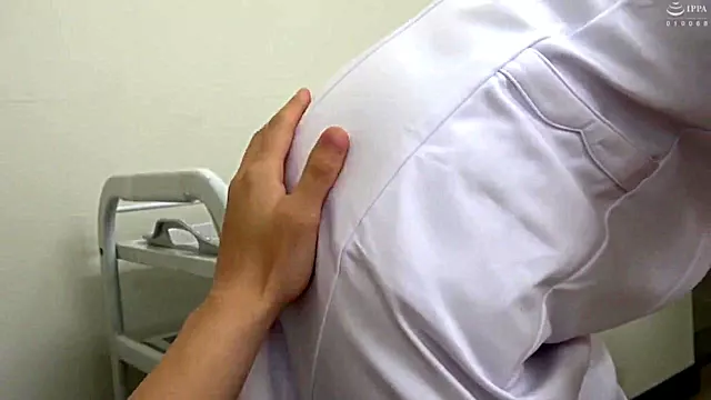 Nxg-395 A Beautiful Nurse Who Sexually Handles The Cock