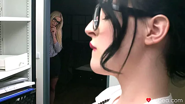 Işemeli Porno, Zenci Lezbiyen, Siyahi Mastürbasyon Am, Çoraplı Lezbiyen, Topuklu Ayakkabı Masturbasyon