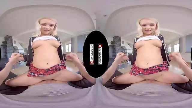 Realit T Babe, Blonde Teen Große Titten, Grosse Brüste Realität, Blond, Blond Rubs, Schwanz Zwischen Titten