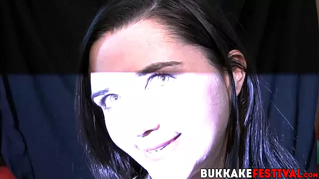 Большие Сиськи Секс, Очки Большие Сиськи, Блондинка На Хую, Брюнетка Сиськи, Буккаке Сиськи