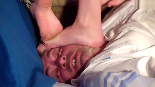 Bdms Fetiş, Porno Foot Job Fetiş Sandeletli, Ayak, Ayak Bdsm, Ayak Yalama, Yaşlı Ayak Fetişi