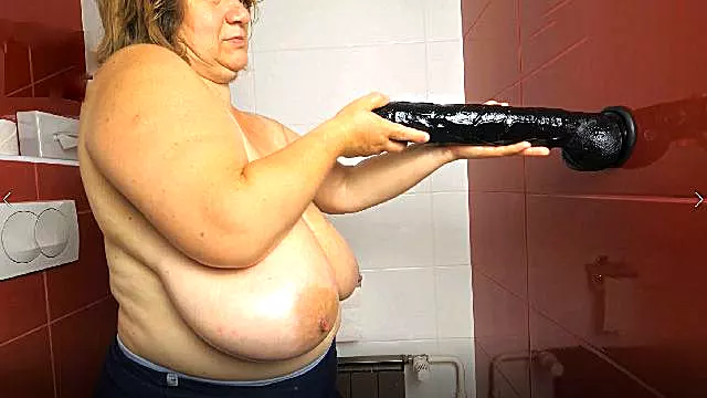Madura Bunda, Tetas Grandes Big Nipples, Loiras Muito Peludas, Loiras Bunda Gigante, Bonitas Solo