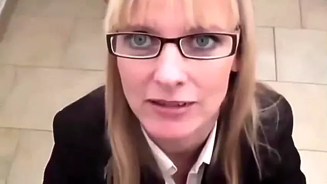 Amateur Versaut, Blond Blowjob, German Blond, Dirtyblondine, Schmutzigen Schwanz Lutschen