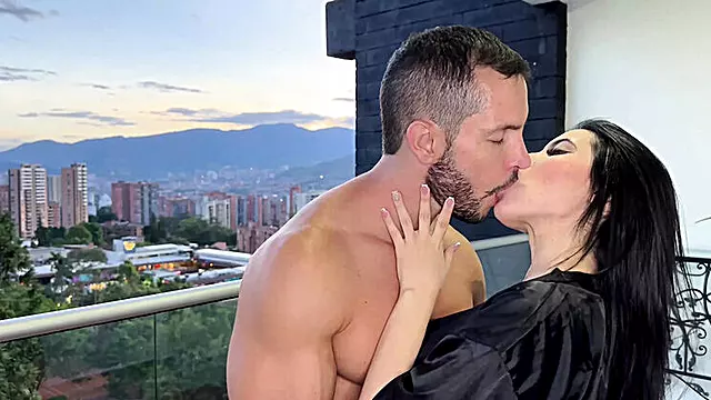 Pregnant Latina Model Ambar Prada Fucked Hard by Duncan Saint - Big Tits, Big Ass, Cum in Mouth