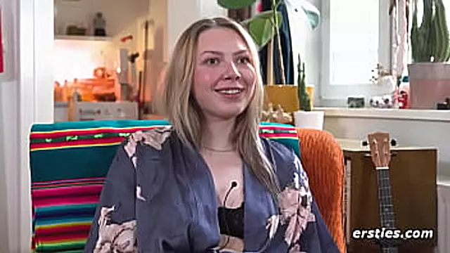 Amatrice Allemande, Branlette Espagnole Amatrice, Blonde Gode Solo, Minet Sexy Gode, Doigt Dans Le Cul