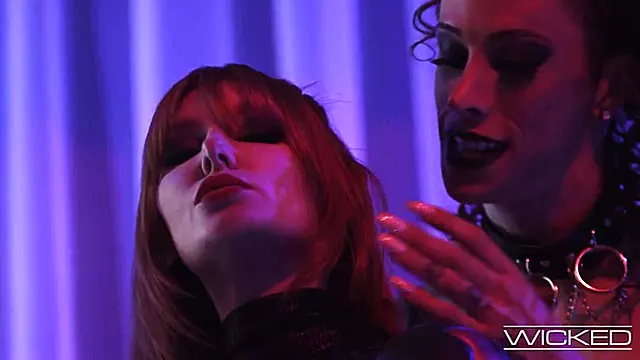 Black Widow's sloppy blowjob turns into drilling and ass worship