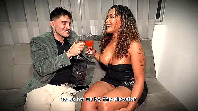 Transessuali Nere, Bella Donna Matura, Una Bella Milf Interracialdate, Gola Profonda Milf