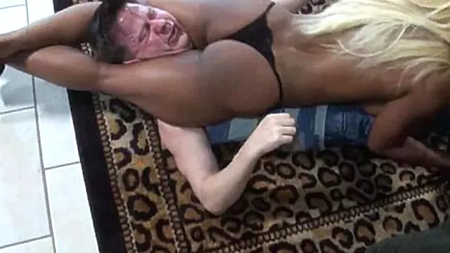 Милф Красивая, Фетиш Милфы, Зрелые Мамаши Любят Трахаться, Милф Фит, Милф Дразнит, Фитнес Фетиш