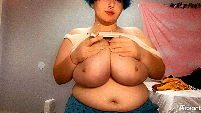 Amateur Mollige Girls, Natur Amateur, Rauchen Amateur, Euter, Solo Teen Big Titt, Tittenflash