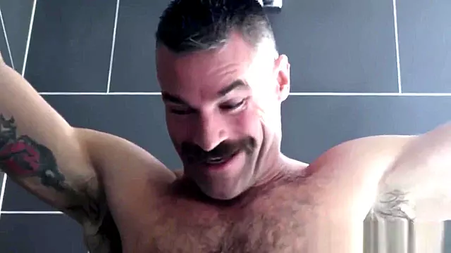 Gros Sein Enculer, Gros Seins Exterieur, Gros Seins, Fellation Pornstar, Brunette Ejac, Bite Entre Les Nichons