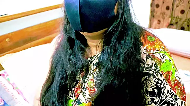 Beautiful Indian Stepbrother and Cheating Step Stepsister Sex, Real 18+ Desi Romance, Bangla Dirty Talk XXX Video