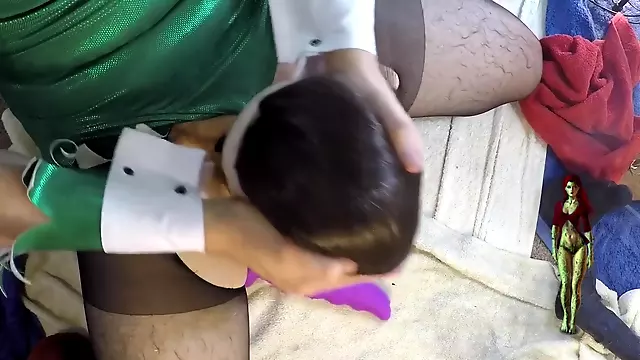 Ivy's Skull Fuck