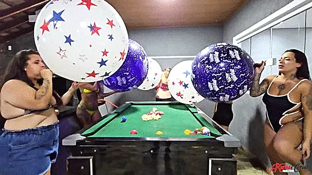 Ball Plopp, Balloon Fetisch, Big Ass Junge Frau, Raue Party, Harte Bestrafung, Hardcore Fetisch