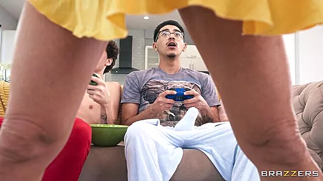 Büyük Göğüsler Sakso, Büyük Yarak Uzun, Iri Penis Sakso, Büyük Yarak, Cock Big Boobs Big Cock
