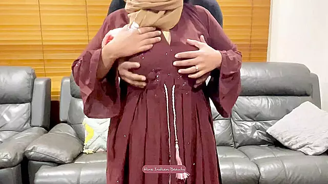 Arabisch Hijab, Große Fotze Hängebusen, Busen Küssen, Couples As Finger, Fotze Fingern, India Fingern
