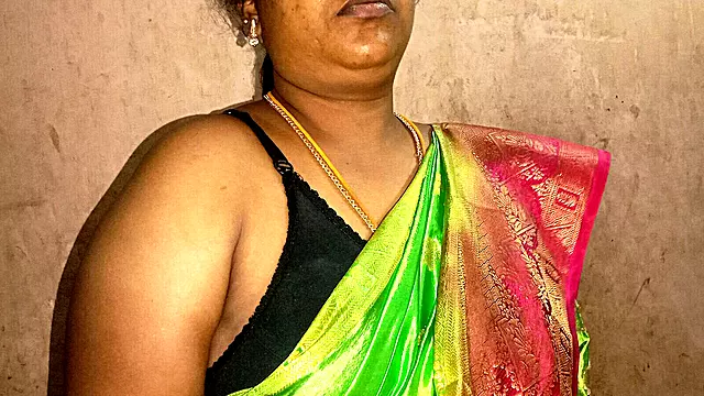 Gordita Hermosa, Porno Con Transexuales Caseros, Indias Transexuales, Madrastas Lindas, Gordas Caseras