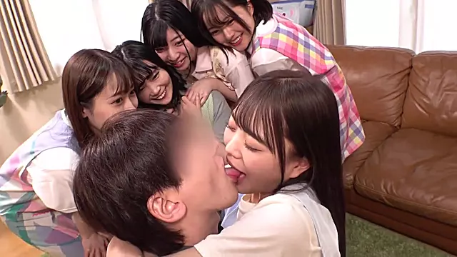 Aziatisch Teen Schattig, Verlegen Tiener, Japanse, Er Tussen Uit, Groep, Japans Groep, Azie Orgie