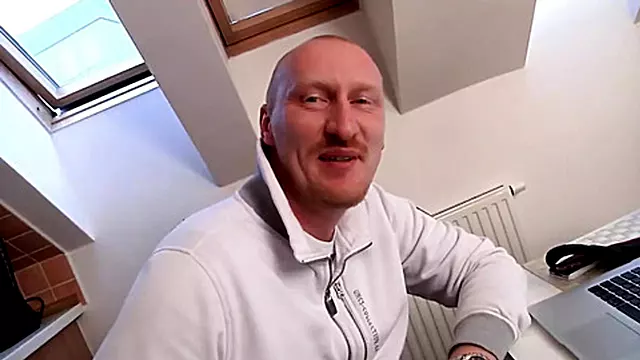 Amatør Swinger, Tysk Threesome Amatør, Amatør Kone Trekant, Første Gang Shemale, Tysk Kone