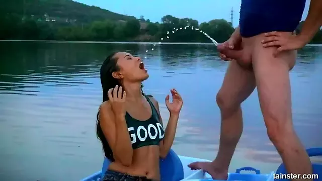 Oblečené Prsatice, Vystriky Mezi Kozy, Hluboko V Krku Sperma, Cumshot Na Veřejnosti, Chcani