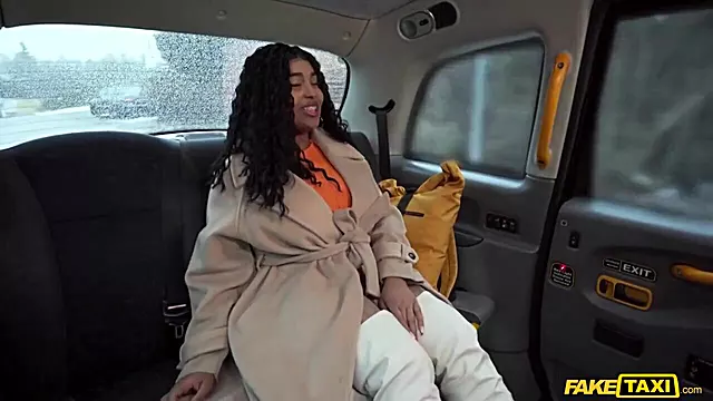 Energetic Thayanas Side Fuck Video