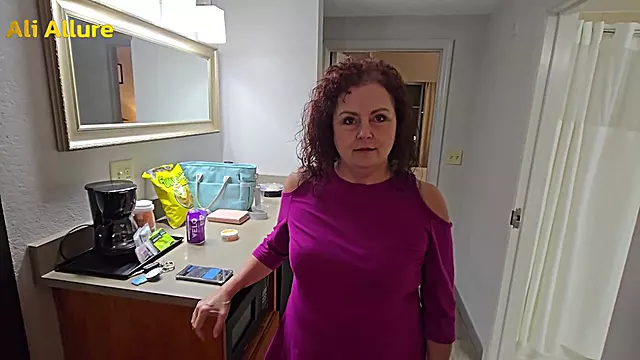 Matura Amatoriale, Amatoriali Pisciate In Bocca, Pissing Amatoriale, Milf Bocca Culo, Culona Matura Ricevo