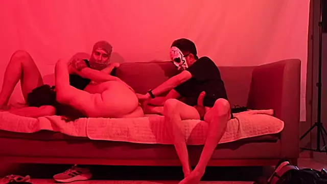 Latina Große Brüste, Verbunden Augen Dreier, Bondage Fetisch, Ehemann Und Dreier, Titten, Ficke Latina