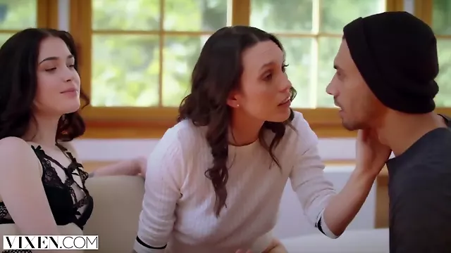 ليسيدن ممه بزرگ, ستاره پستان گنده, اولین کلیر, مودار سبزه, لیسیدن کس پرمو, خوردن سینه, ممه, سوار Tits