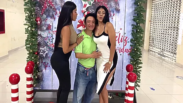 Happy New Year - I Celebrate New Year And My Birthday With A Homemade Threesome With Two Beautiful Women 21 Min