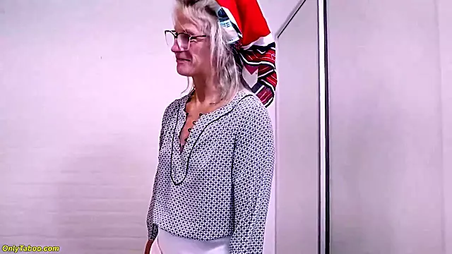 Fantastic Princess At 67 Years Old Sex