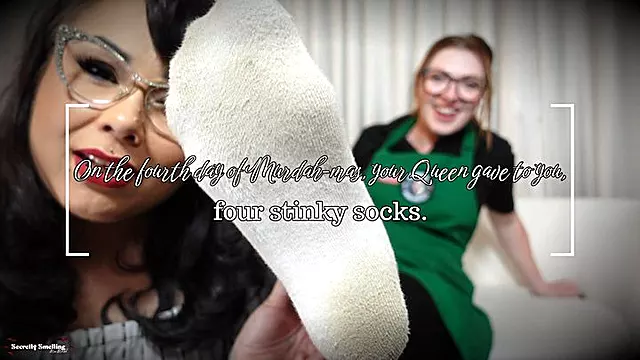 Murdah-mas Day 4 Socks CEI 4K