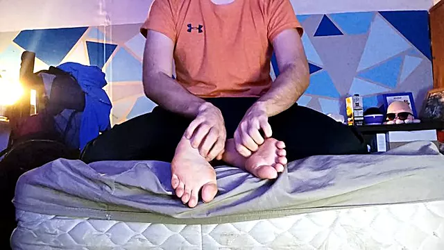 Amateur Foot Tickling Cream Play Face Down with My Argentine Girlfriend | Part 2