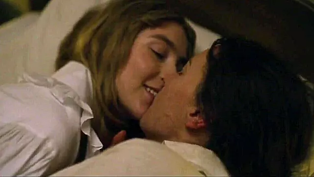 Famous retro pornstars in hot lesbian scenes