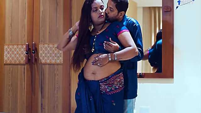 Indian Desi Girlfriend Looking For Hardcore Sex Fun Tonight