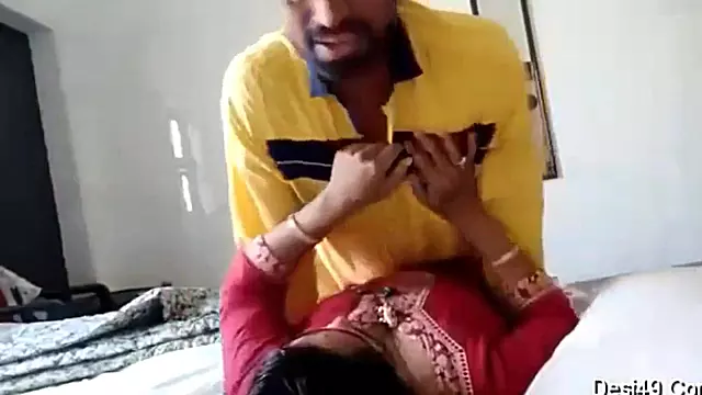 Real desi Indian couple sex