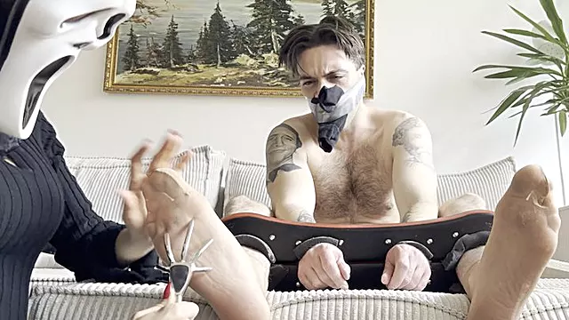 Friday the 13th Nightmare Masked Surprise, Stinky Socks & Tickling Terror [Full HD]