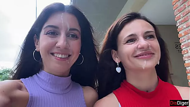 Abspritzen Amateur Blowjob, Amateur Schwanz, Küssen Amateur, Heisse Brünette, Facial Prächtige
